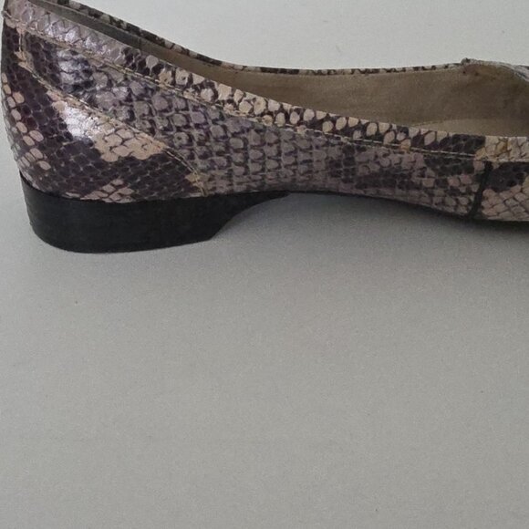 FRANCO SARTO | Women's Textured Snakeskin Flats Gray Sz 6.5M - Picture 5 of 6